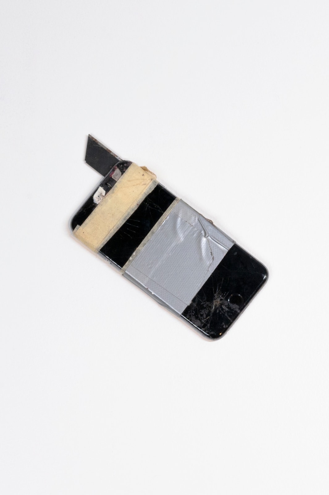 Beni Bischof, Vincent's Iphone, 2023