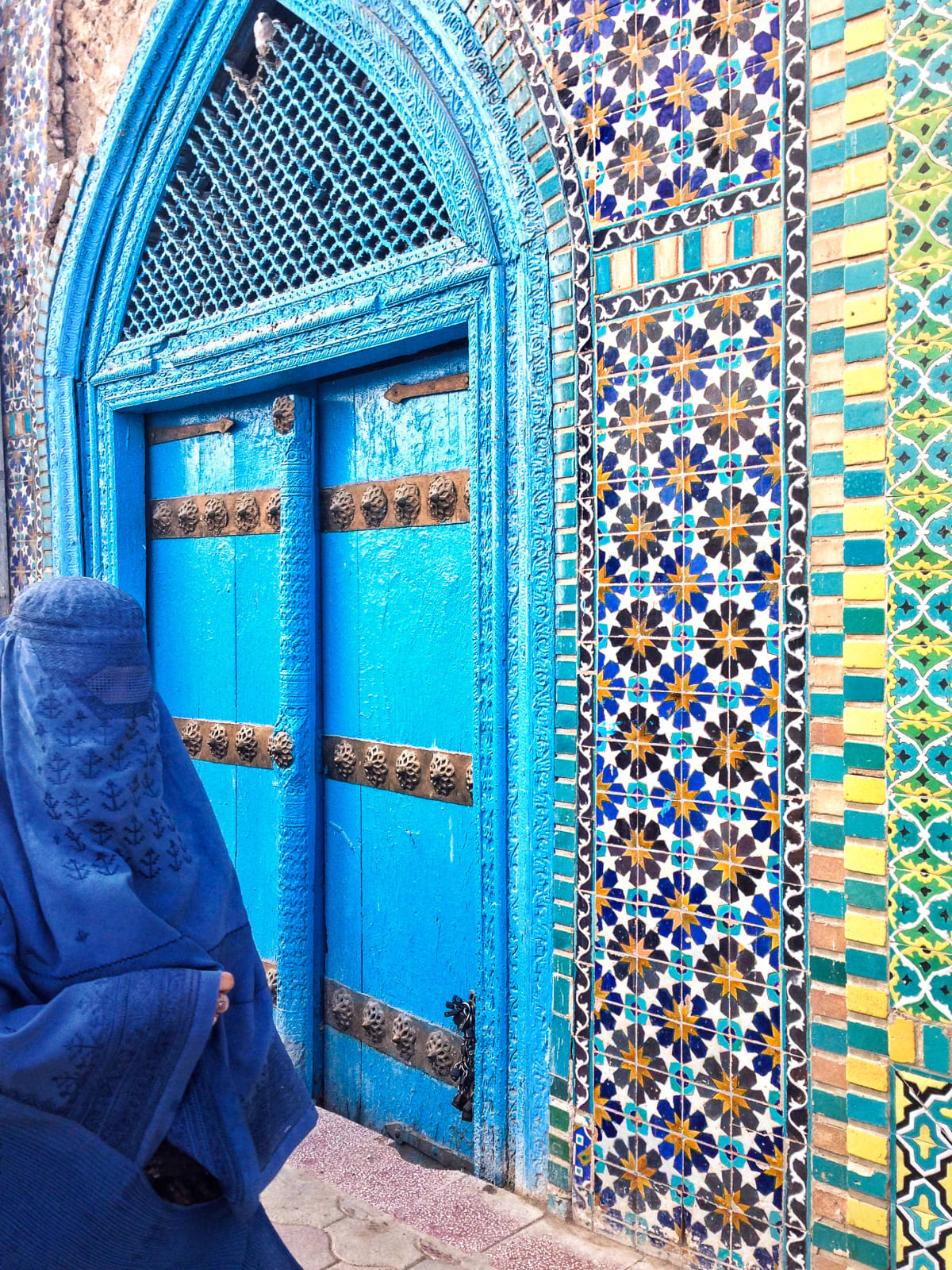 Sherihan Khalil, Mazar's Shades of Blue, 2014