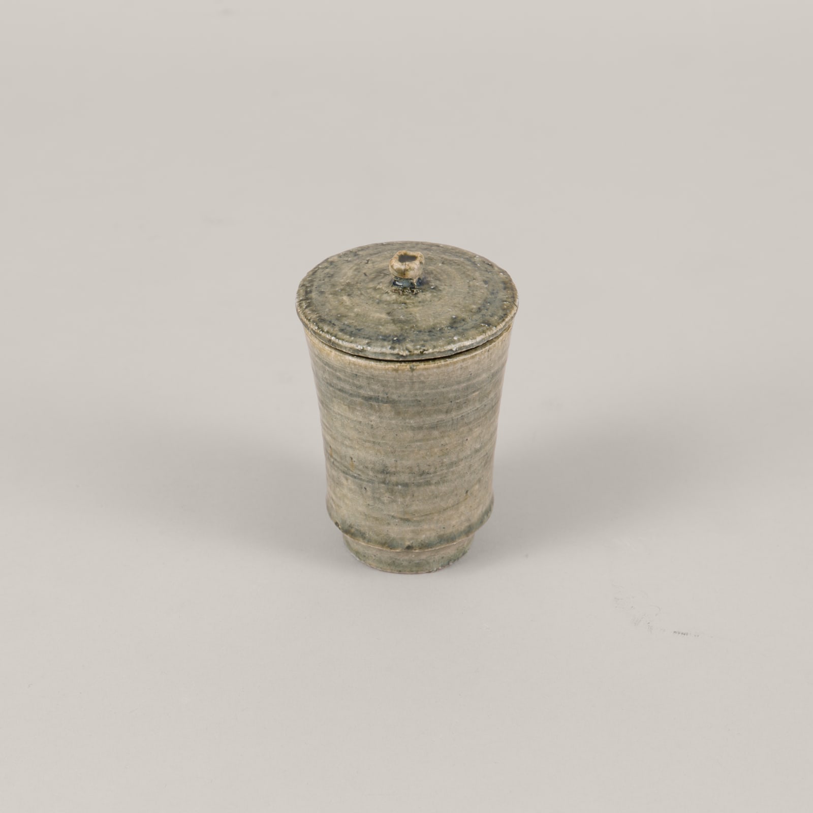 Shinobi Tsubo｜灰釉しのび壺, 2024