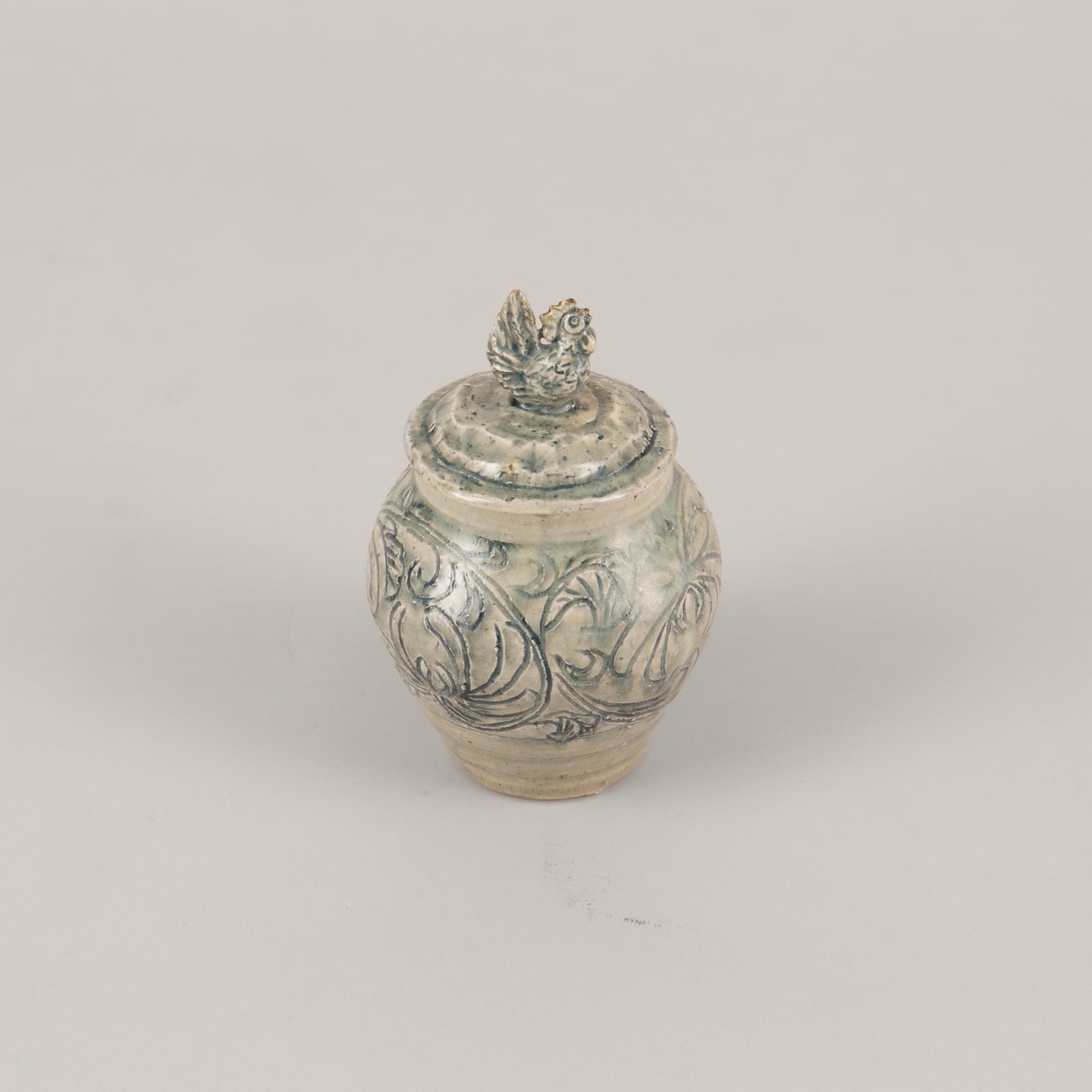 Shinobi Tsubo: Rooster｜灰釉しのび壺　酉, 2024