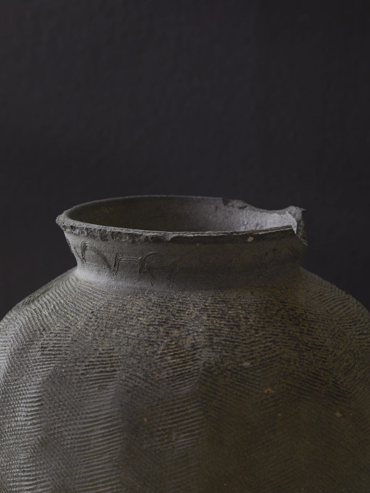 <i>Suzu Ware Paddled Jar with Herringbone Pattern</i>