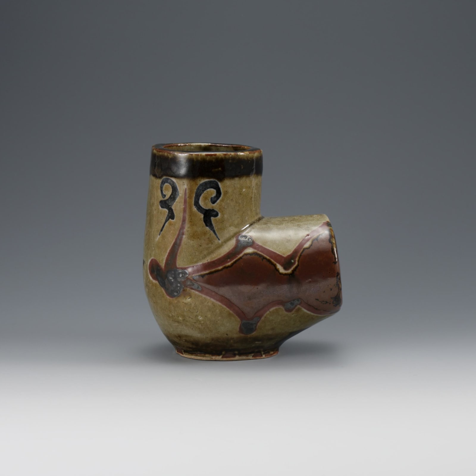 Kawai Kanjirō (1890−1966) , Jar with Yellow, Cobalt Blue, and Copper Red Glazes