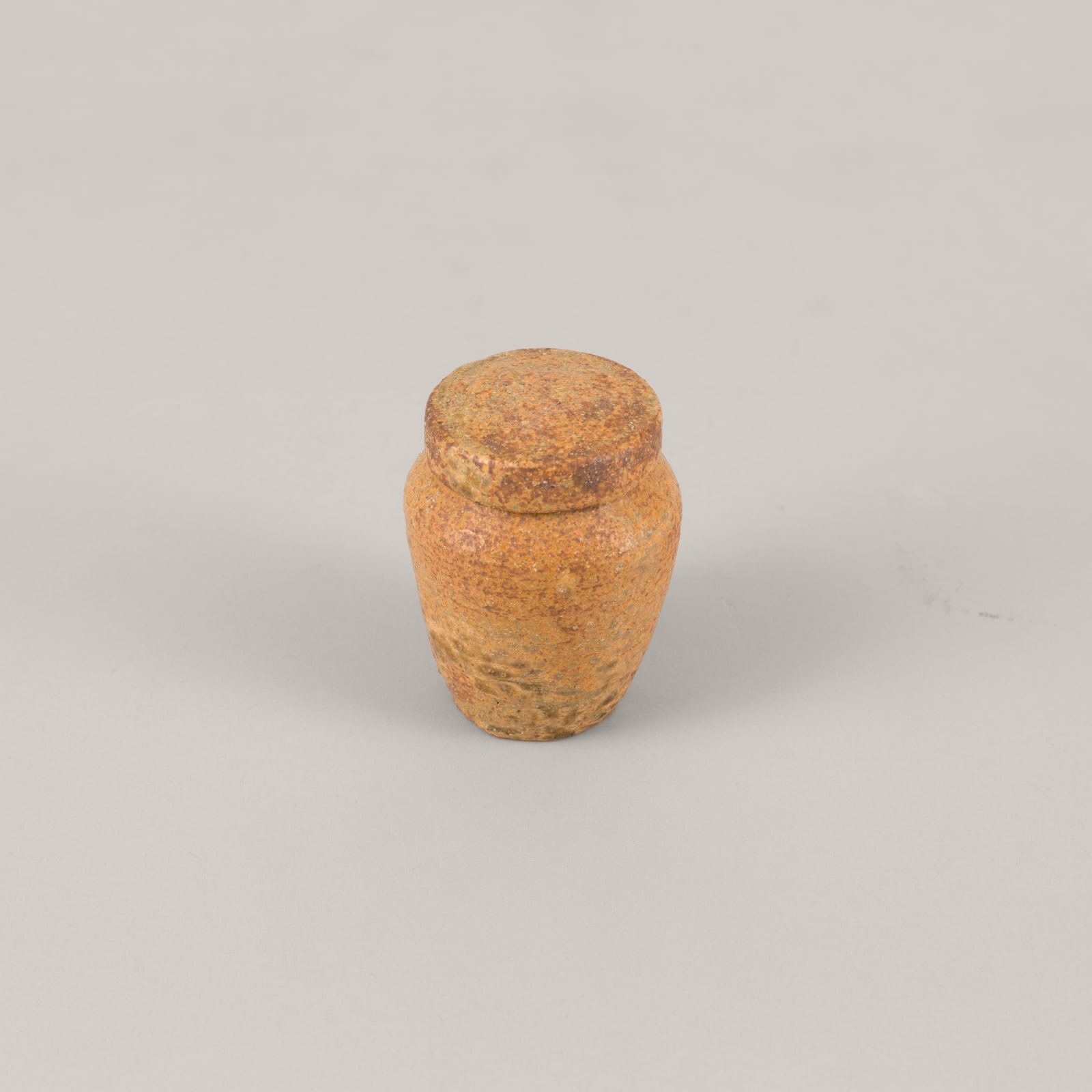 Shinobi Tsubo｜伊羅保しのび壺, 2024