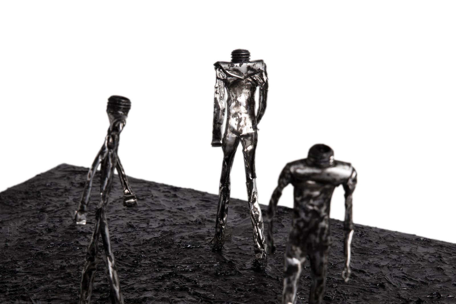 Shi Jin-Hua, Three Men Walking, Tribute to Alberto Giacometti - 2, 2016-2017