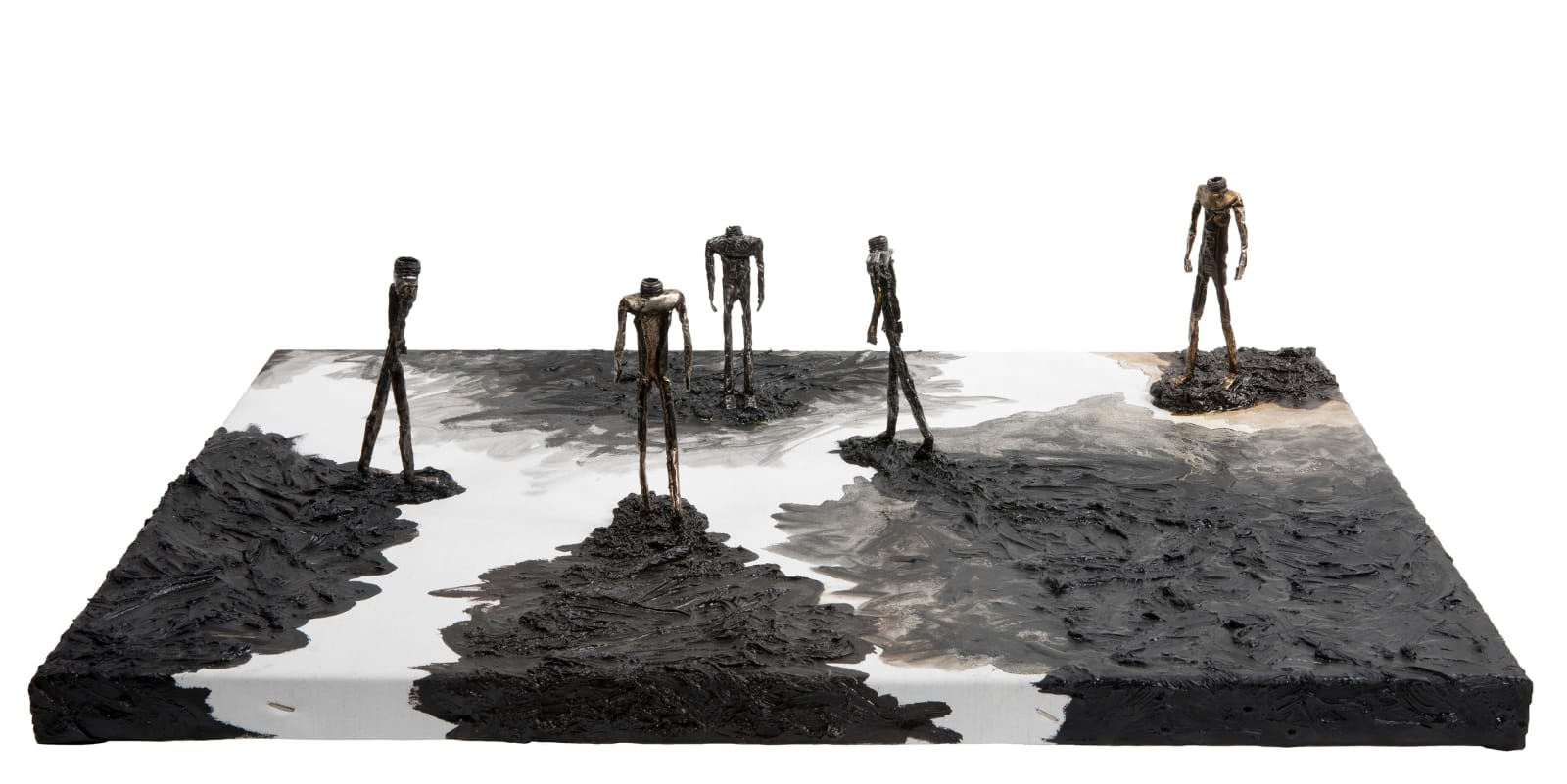 Shi Jin-Hua, Five Walkers in the Square , 2018-2019