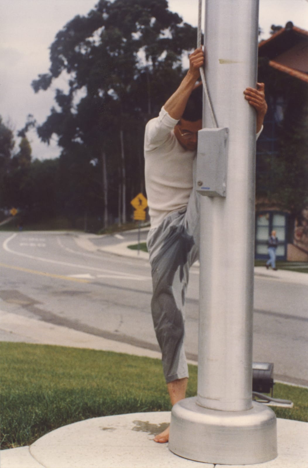 Shi Jin-Hua, Flag Pole, 1996
