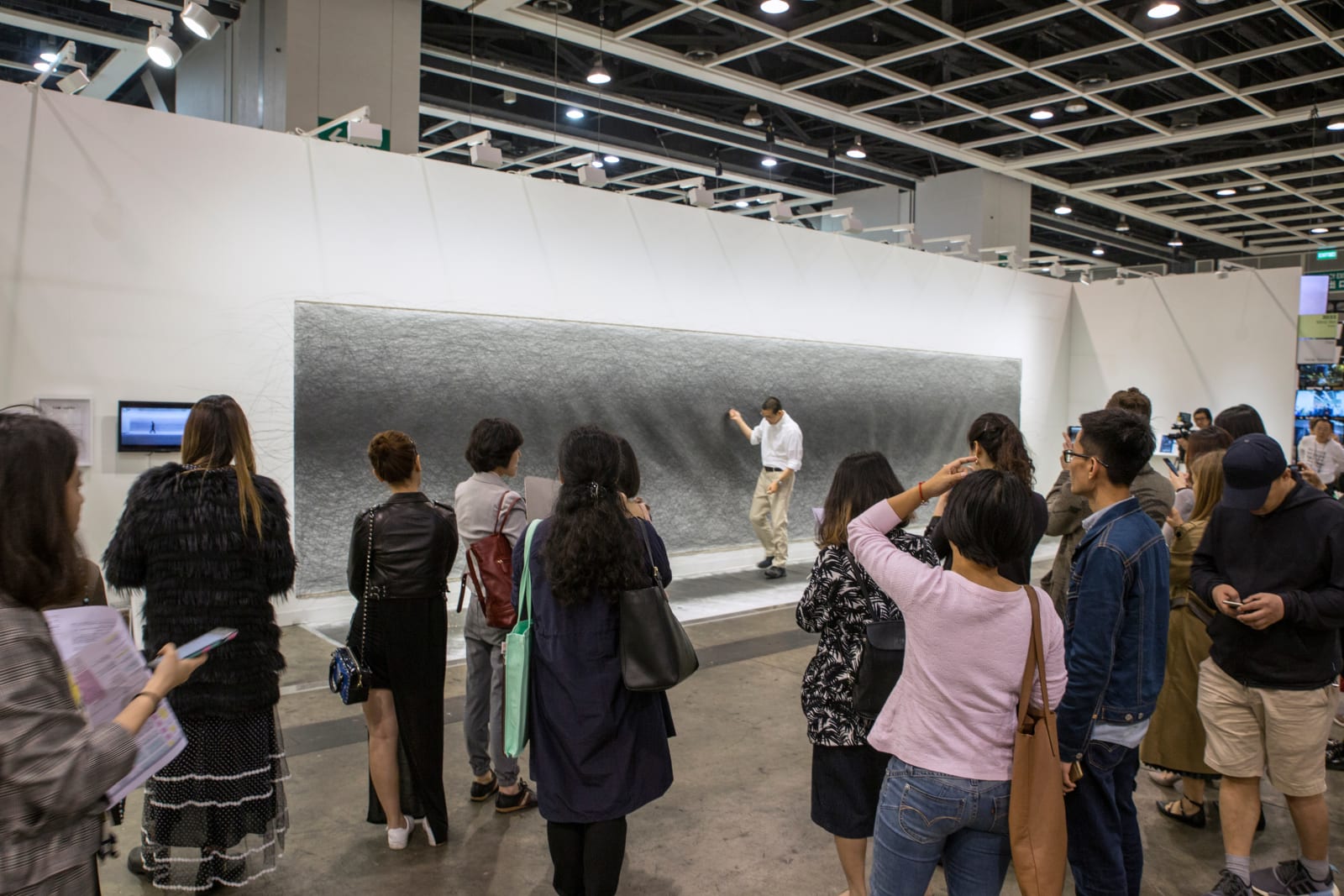 Shi Jin-Hua, A 100km Walk, 2012-2017