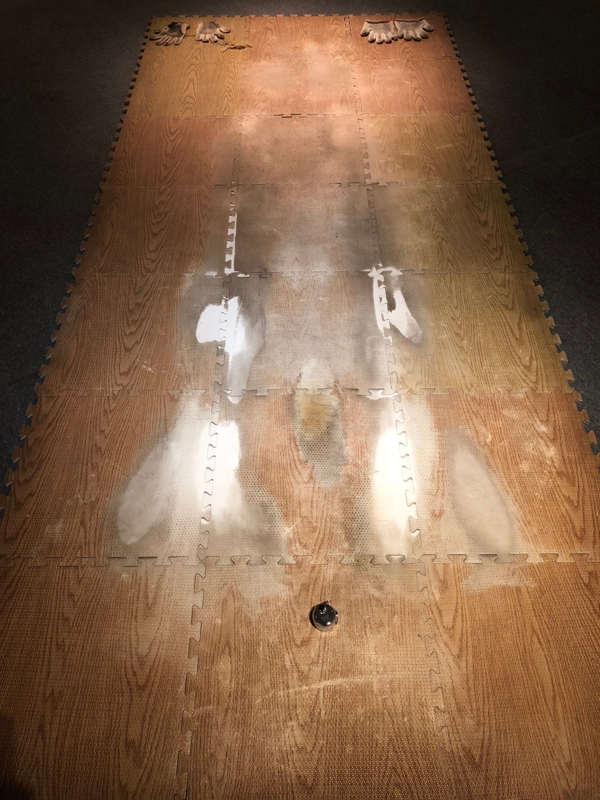 Shi Jin-Hua, Body Inscription, 2001-