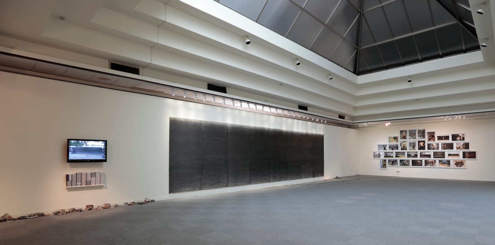 Shi Jin-Hua, Pencil Walker, 1996-2015