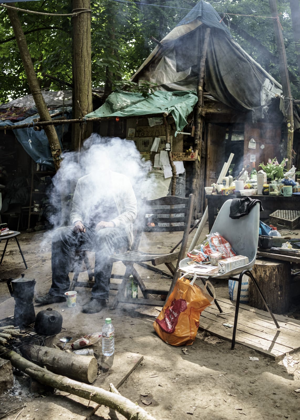 Jonas Bendiksen, David in smoke, UK, 2015