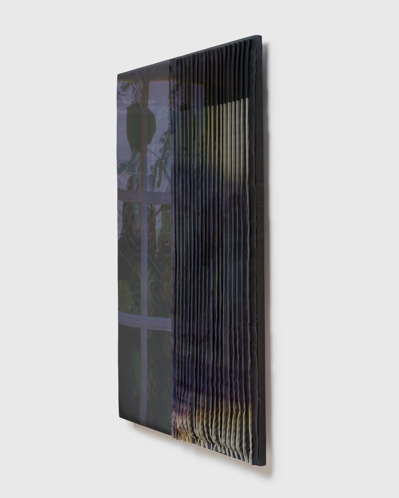 Emma Safir, Woven Mirrors III, 2022 | Shulamit Nazarian