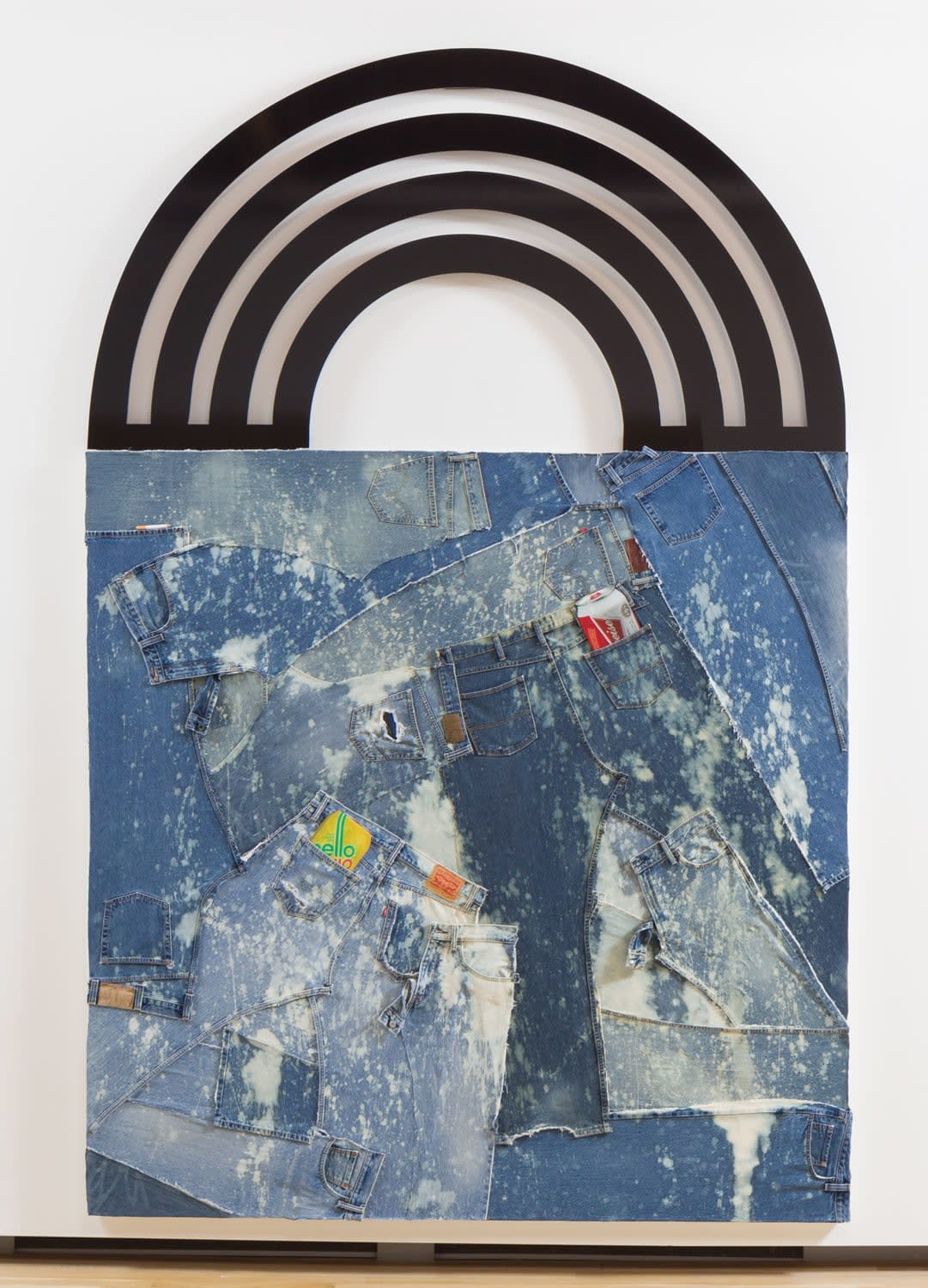 Wendy White, American Bleach Effect (Giant Rainbow), 2018