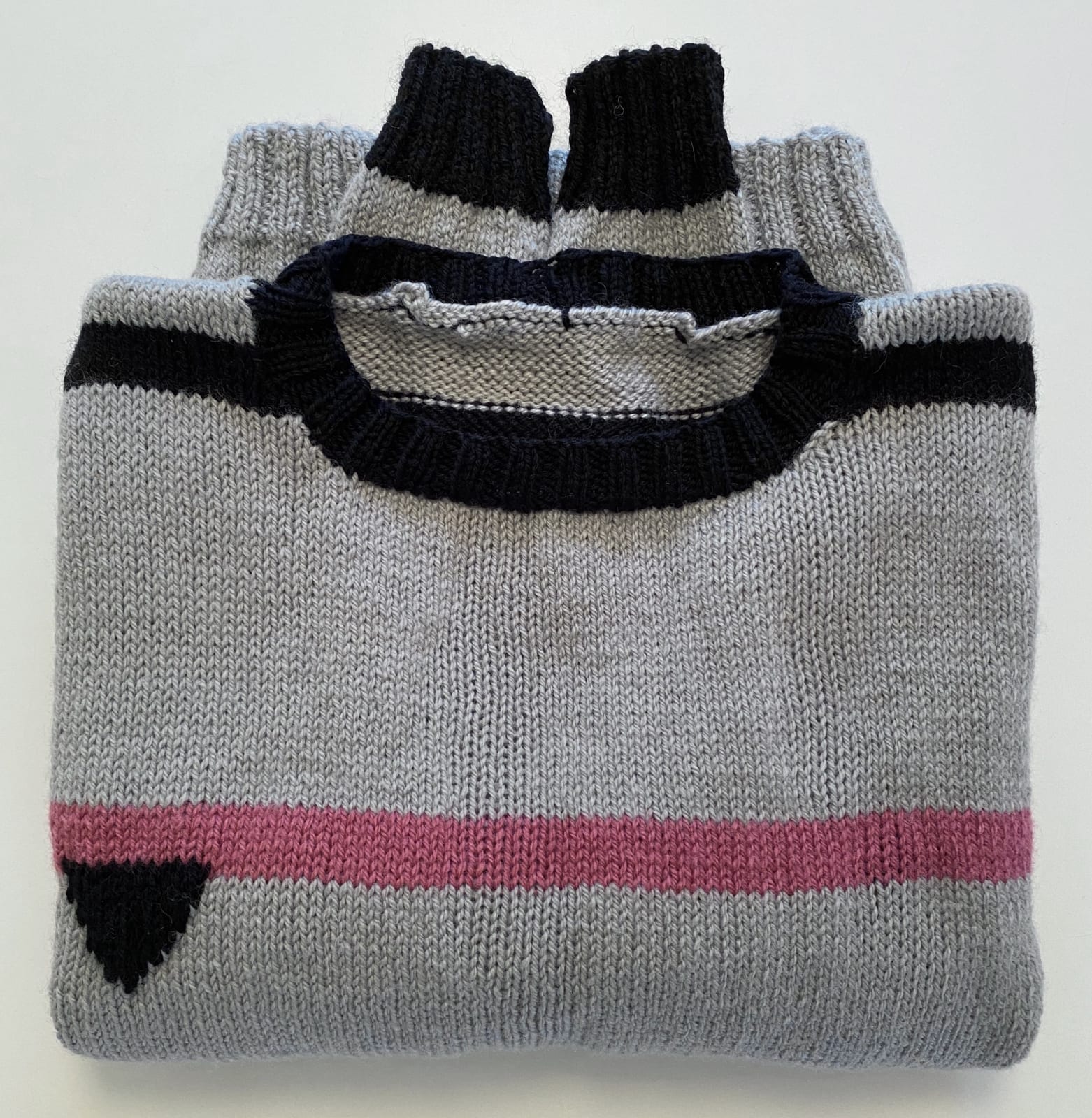 The Pink and the Black Triangle_Ellen Lesperance_Shulamit Nazarian_sweater