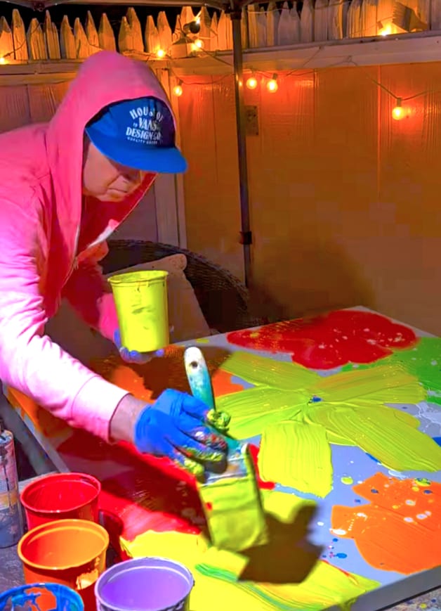 Kurz, Glowing Garden, 2025