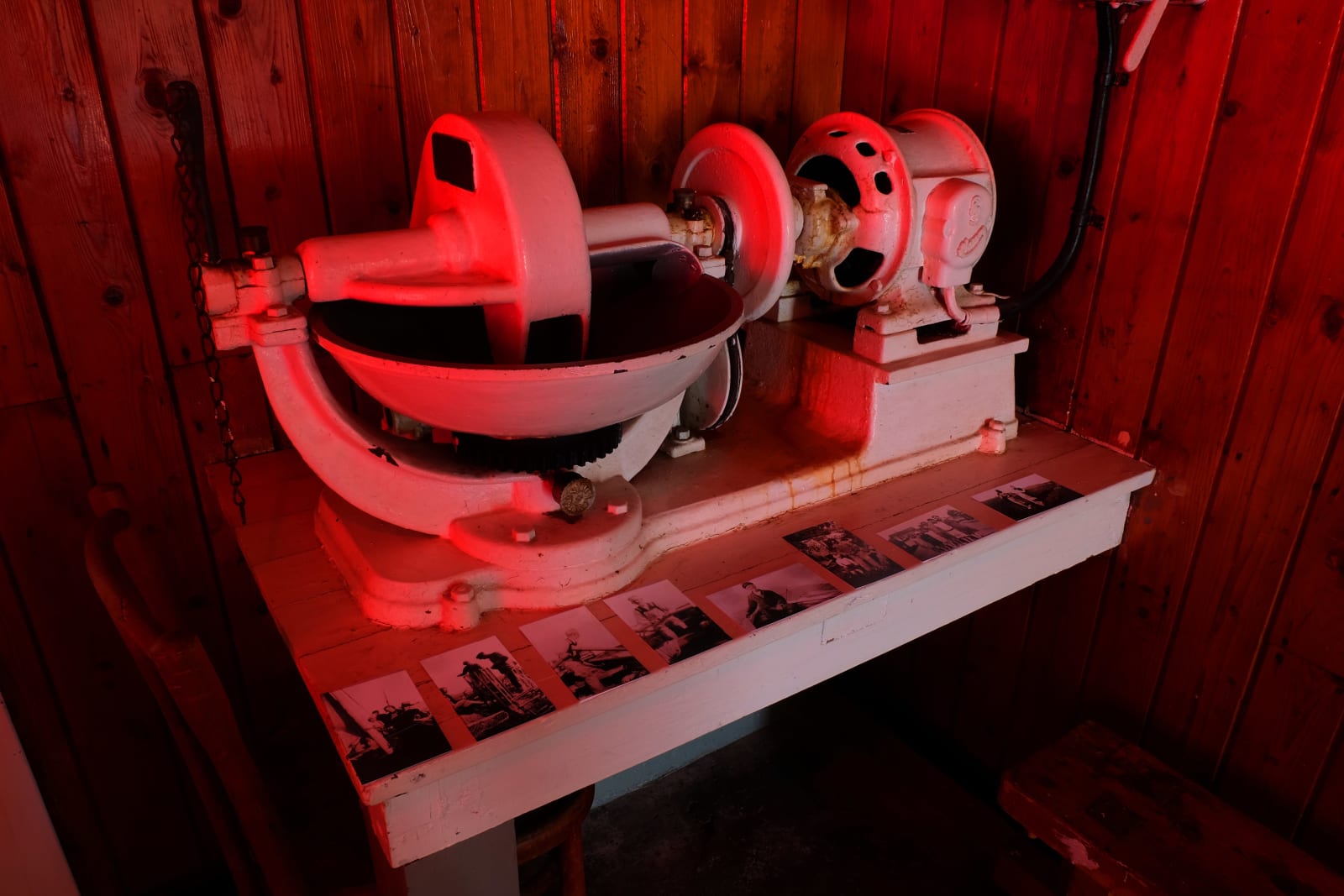 On Being Blue (Red Room), 2022