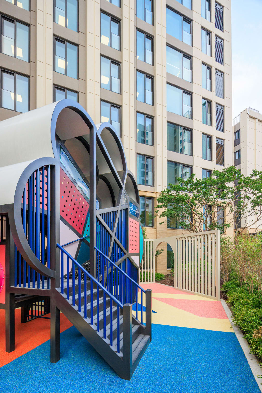 The H Daechi Edelui Playground, 2025