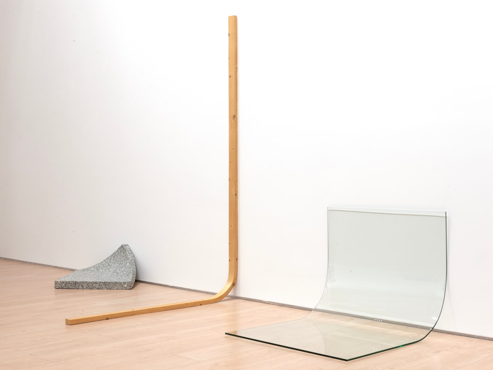 Alicja Kwade, Andere Bedingung (Aggregatzustand) ｜ 异样状态（聚集态）, 2010/2015