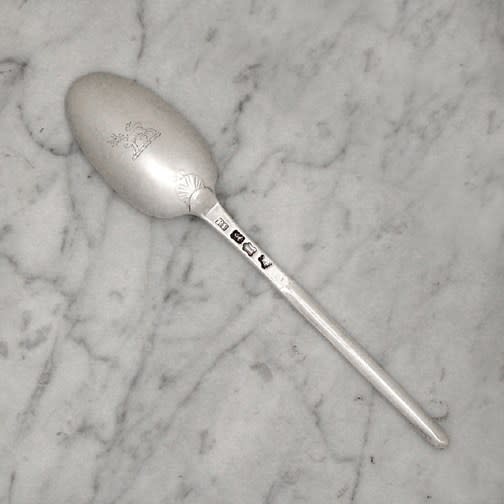 Richard Pargeter, George II Antique English Silver Marrow Scoop, 1746