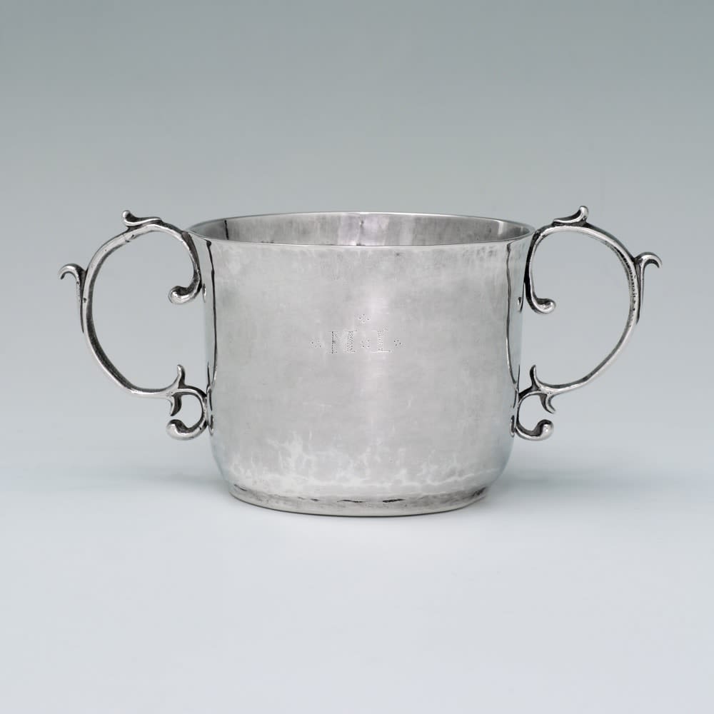 Elizabeth Haselwood, A James II Provincial Antique English Silver Porringer, 1688