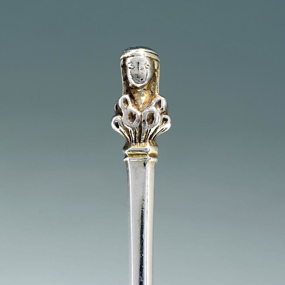 A Provincial Antique English Silver Maiden Head Spoon, 1520