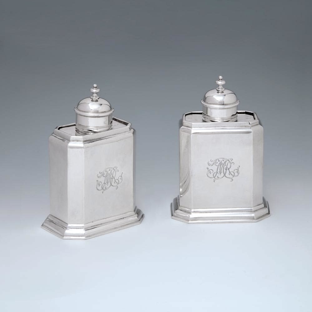 Edward Gibbon, A Pair of George I Antique English Silver Tea Caddies, 1726