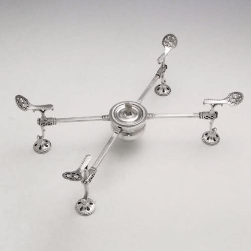 William Plummer, A George III Antique English Silver Dish Cross, 1781