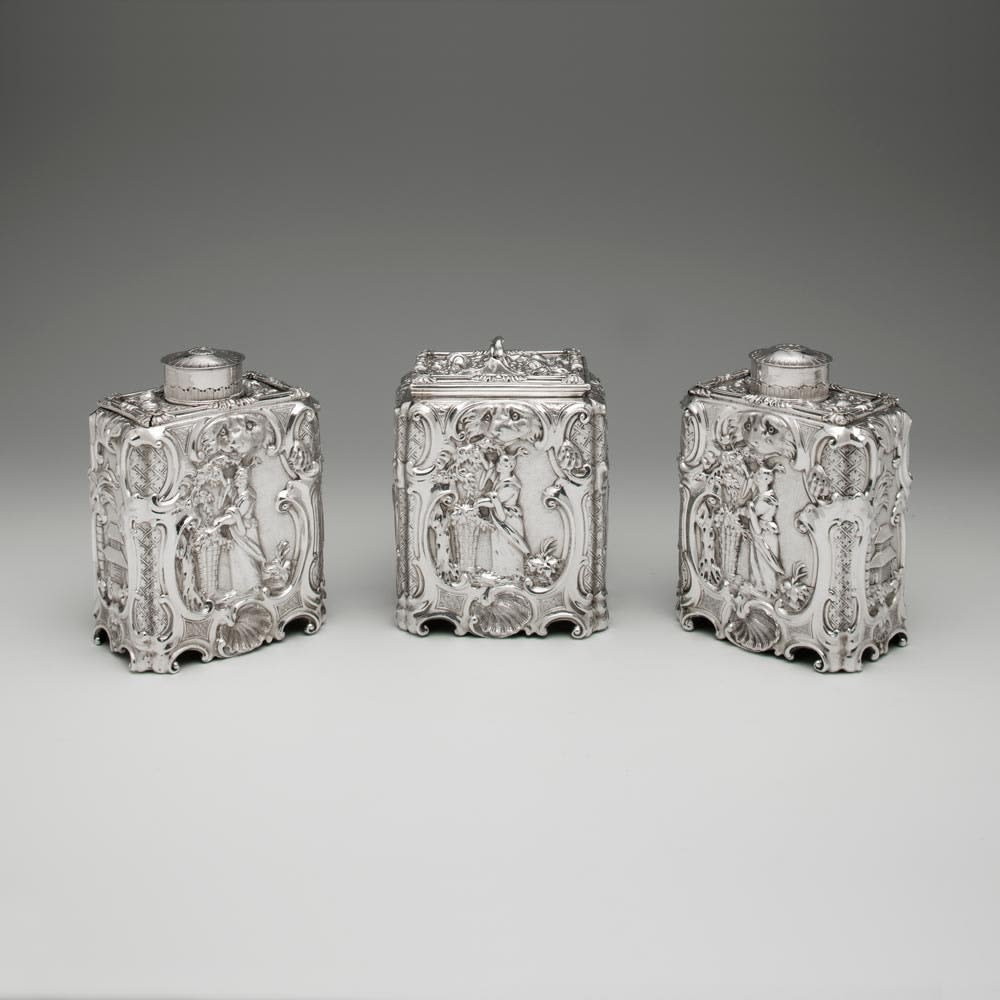 Thomas Heming, A Set of Three George II Antique English Silver Tea Caddies in Fitted Box, 1752