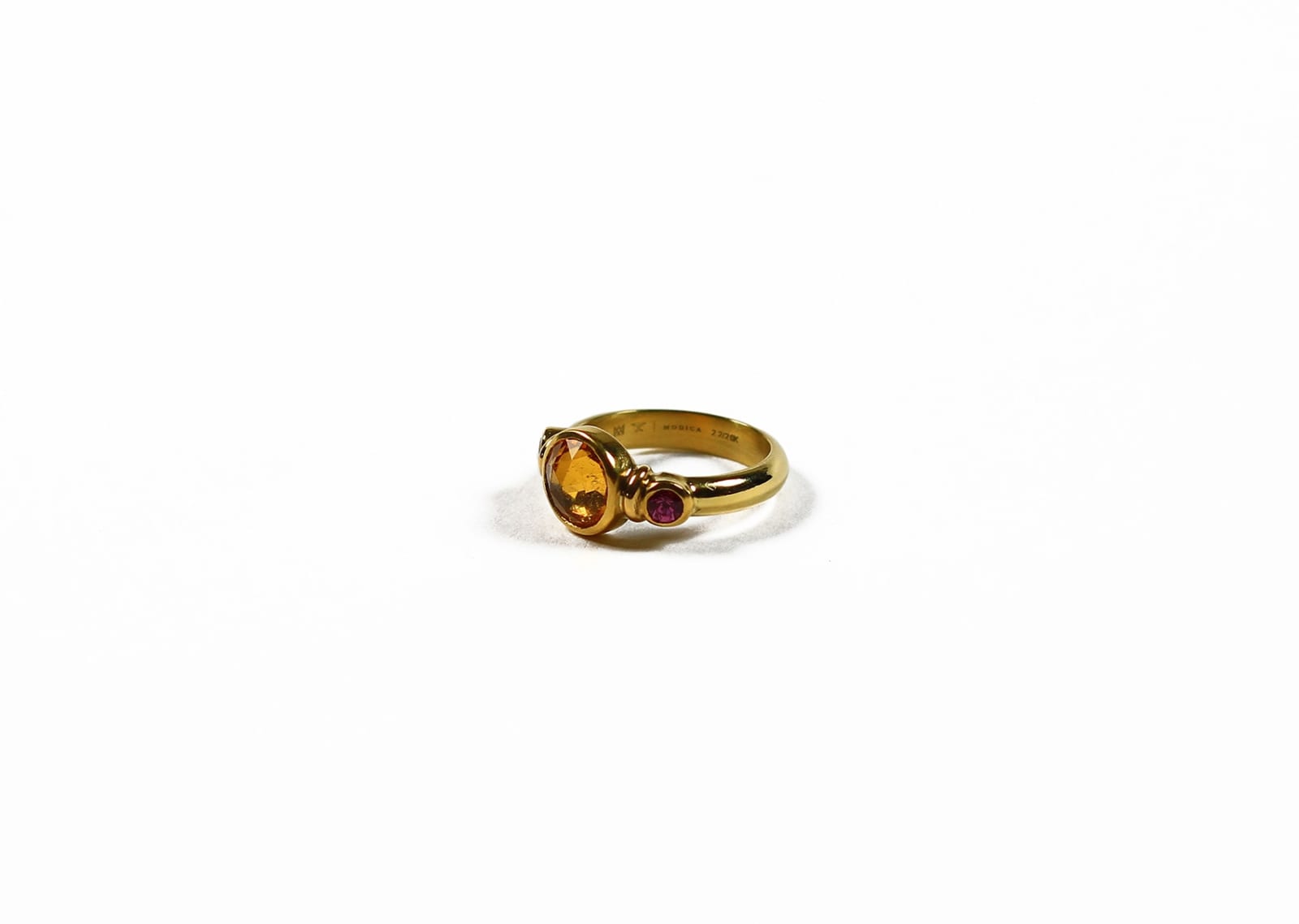 Nanci Modica, Ring orange and pink Sapphires