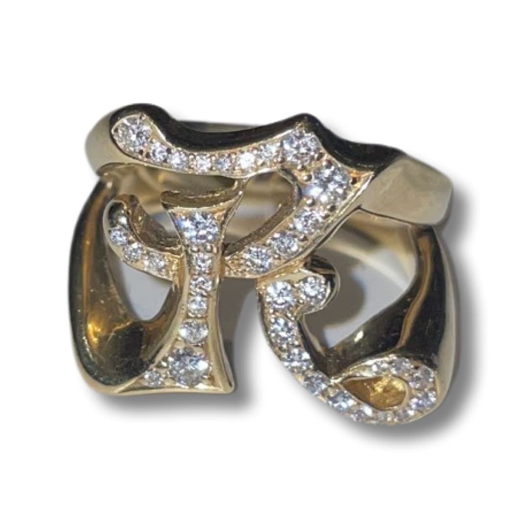 Loree Rodkin, Pave Gothic Letter R Ring
