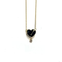 Nayla Arida, Black Enamel