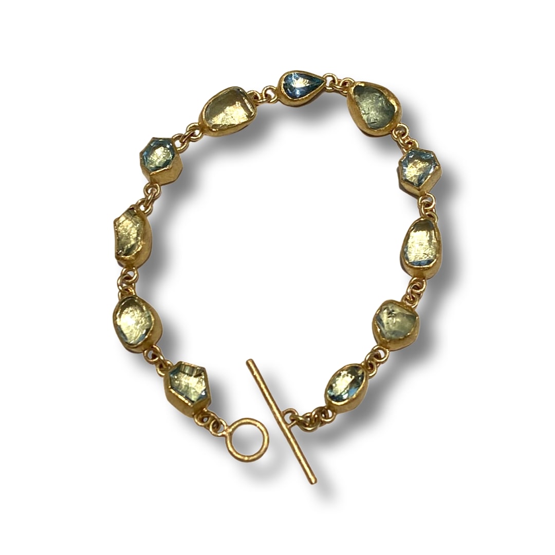 Petra Class, Aquamarine Bracelet (Various Shapes)