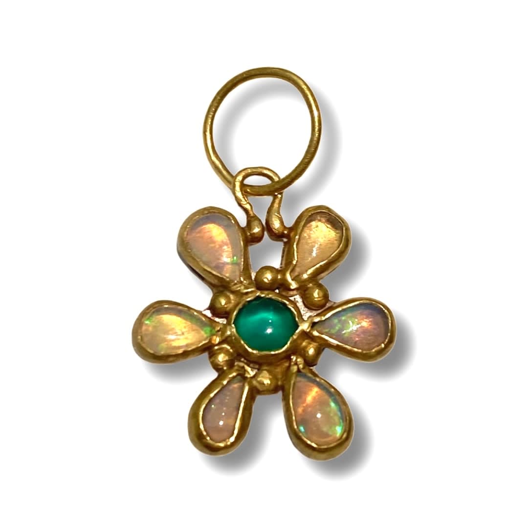 Marki Knopp, 6 Sm Opals, Green Garnet Pendant