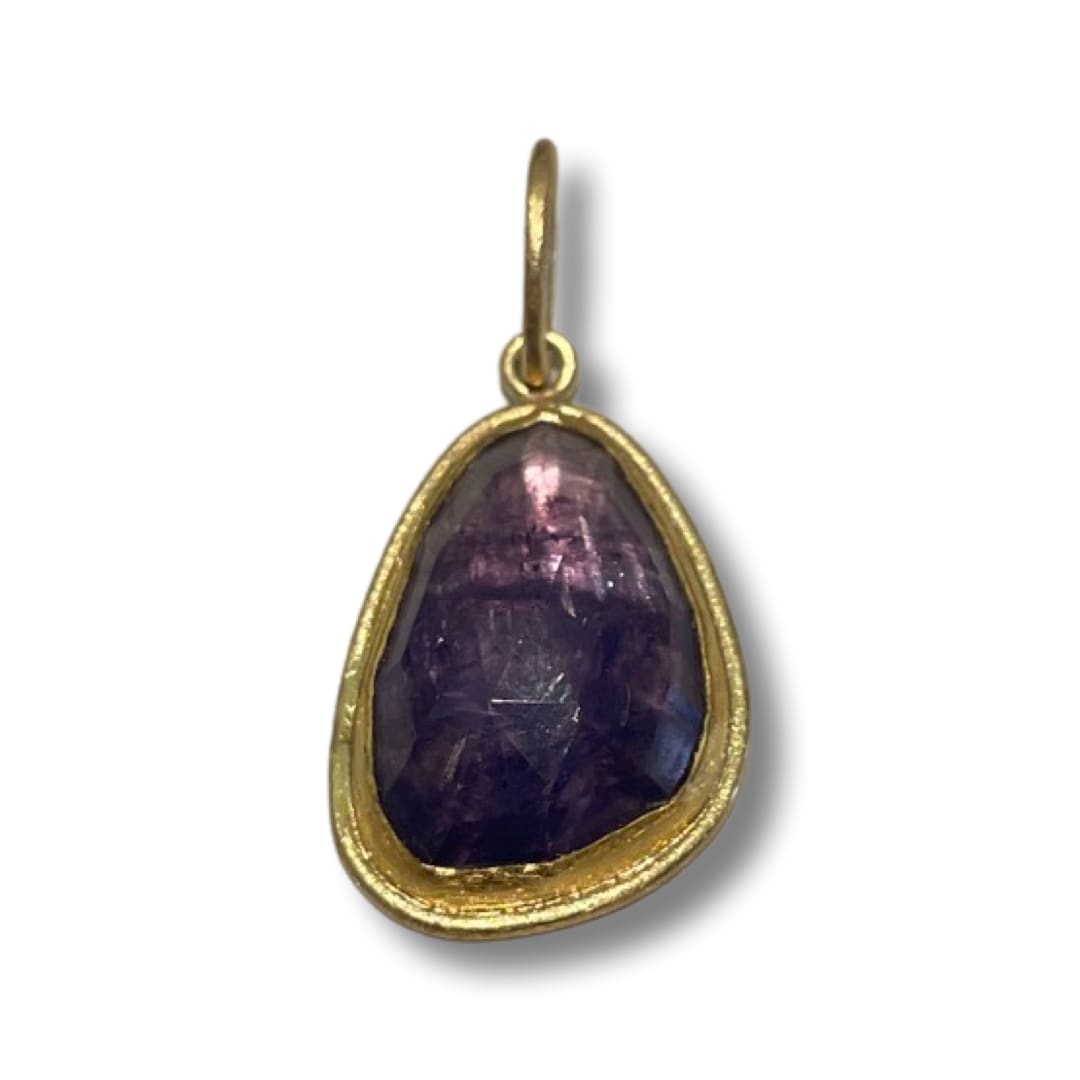 Petra Class, Tanzanite Pendant