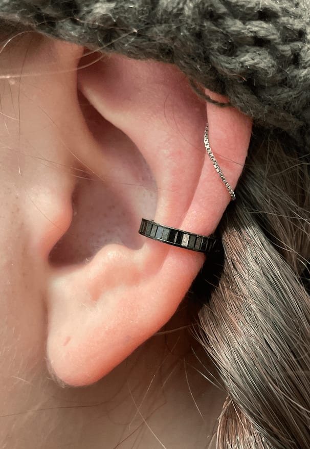 Loree Rodkin, Single Channel Set Earcuff Earrings/Quatrefoil Logo 1