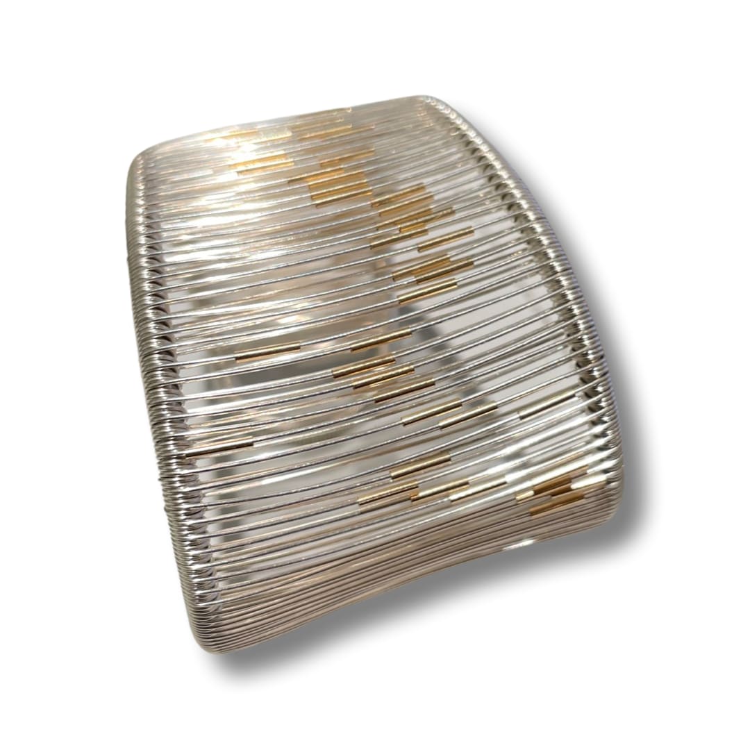 Tana Acton, Cuff