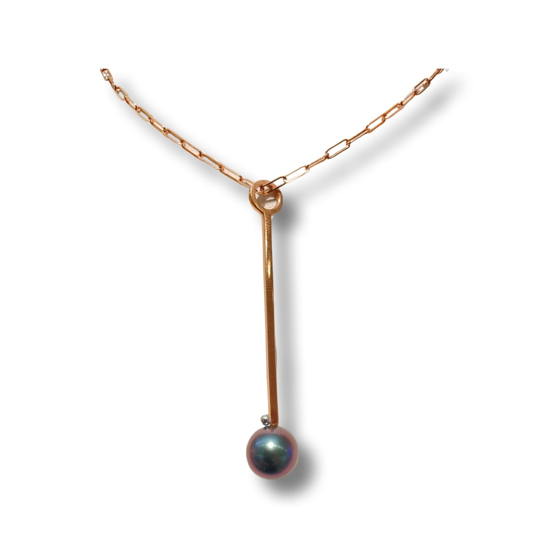 Lauren Chisholm, Aubergine Peacock Tahitian Pearl, Long Charm 14kr, 18kw