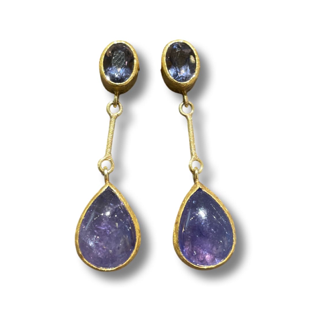 Petra Class, Earrings with Tanzanite