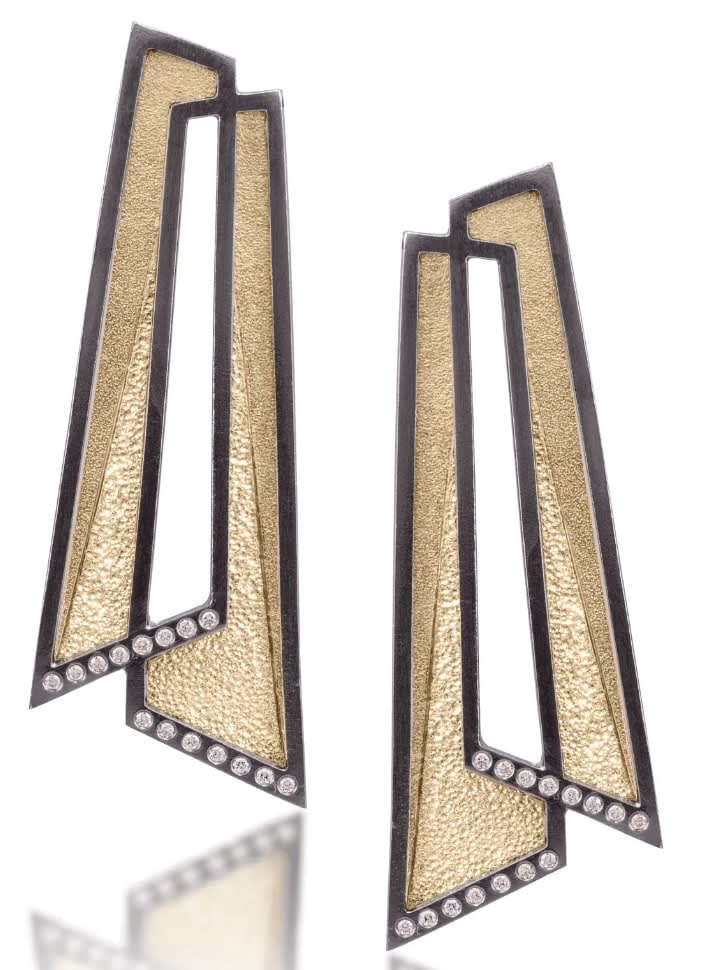 Elizabeth Garvin, Overlapping Shapes Earrings