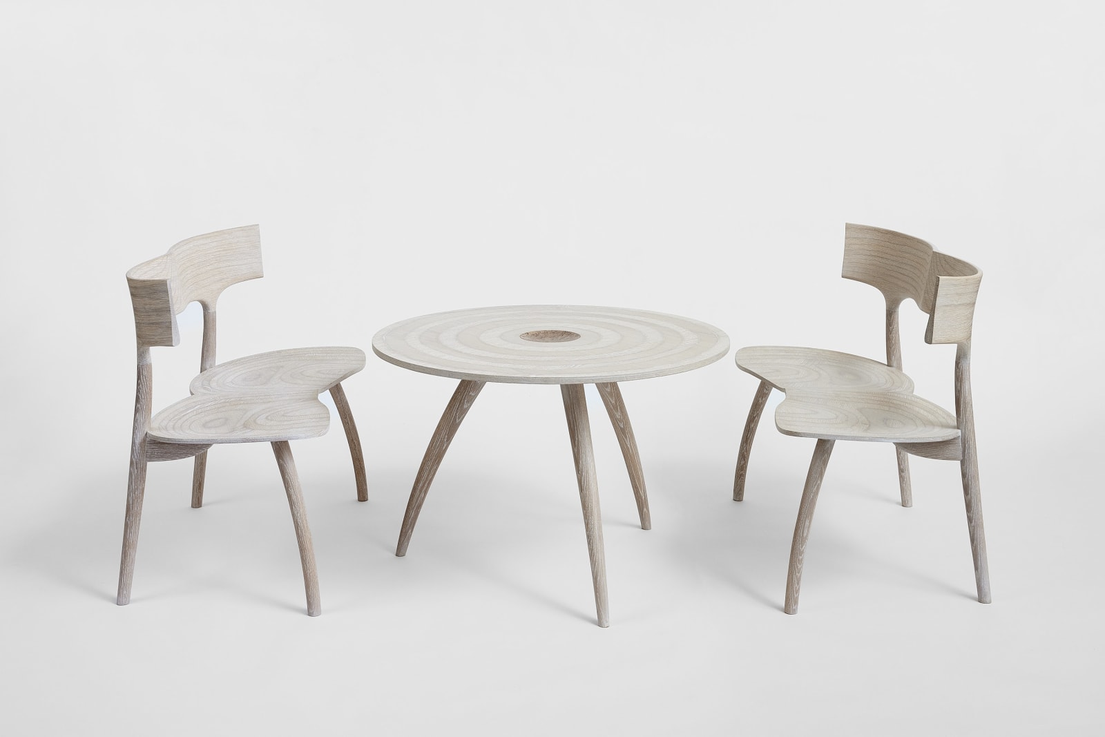 John Makepeace OBE, Blonde Embrace Chair II, 2024