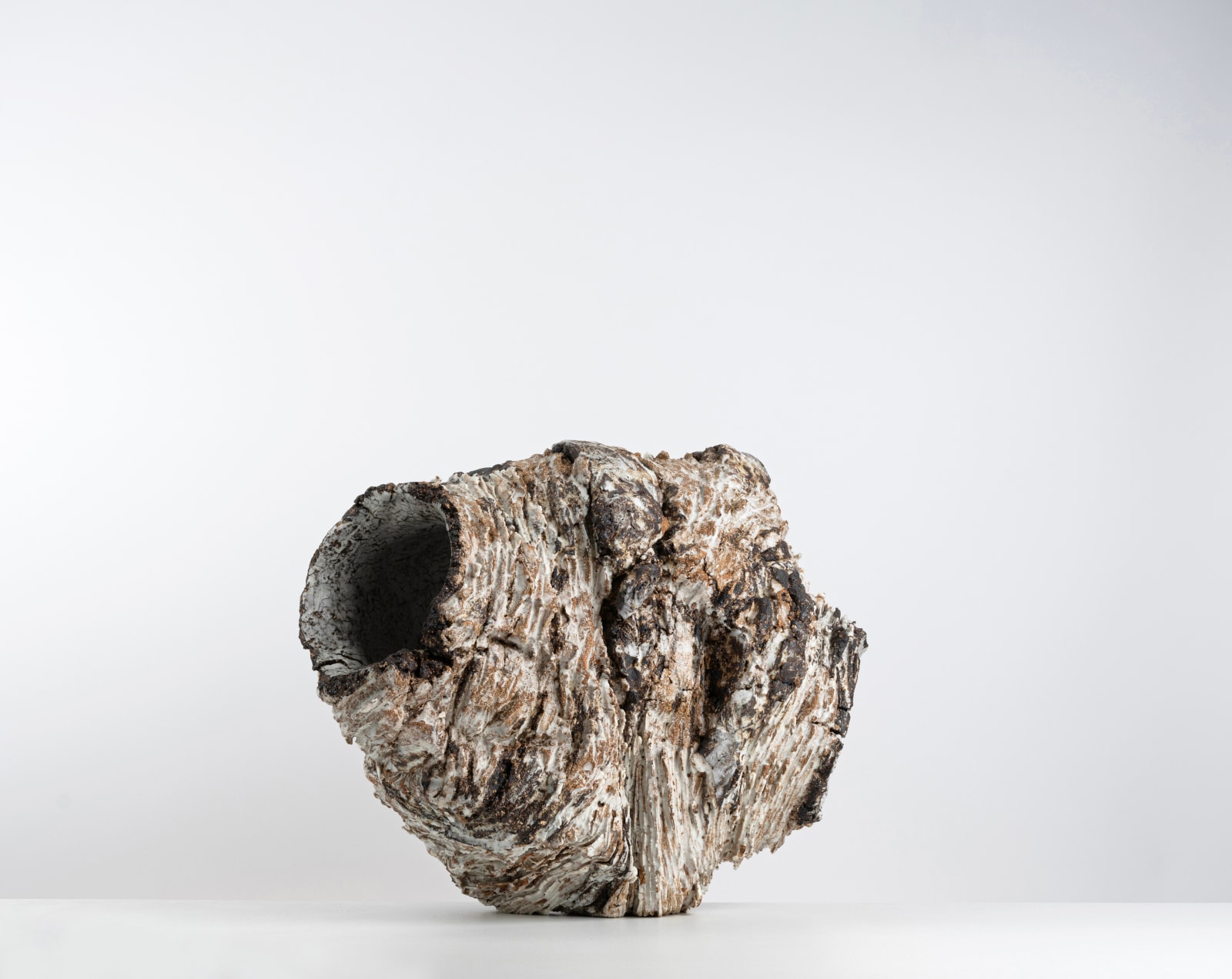 Luke Fuller, Barren, 2022