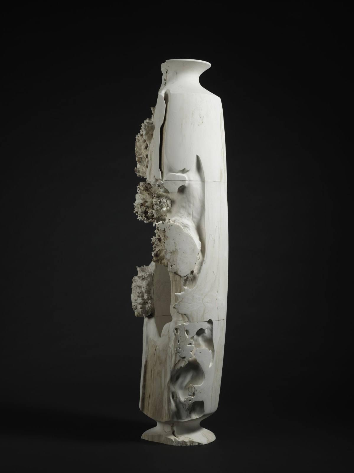 Eleanor Lakelin, Column Vessel #1, 2024