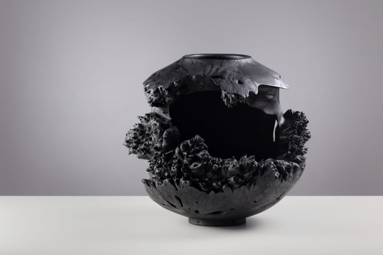 Eleanor Lakelin, Jar #7, 2024