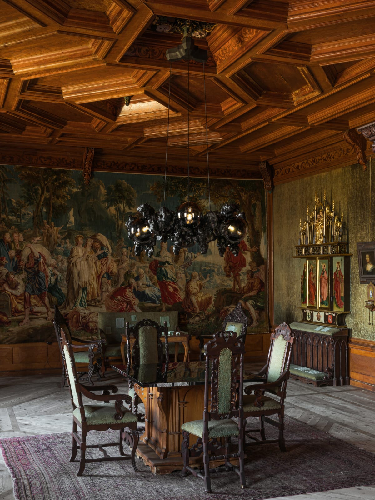 Tadeas Podracky, Special Commission: Risen From The Ashes, Chandelier, 2025