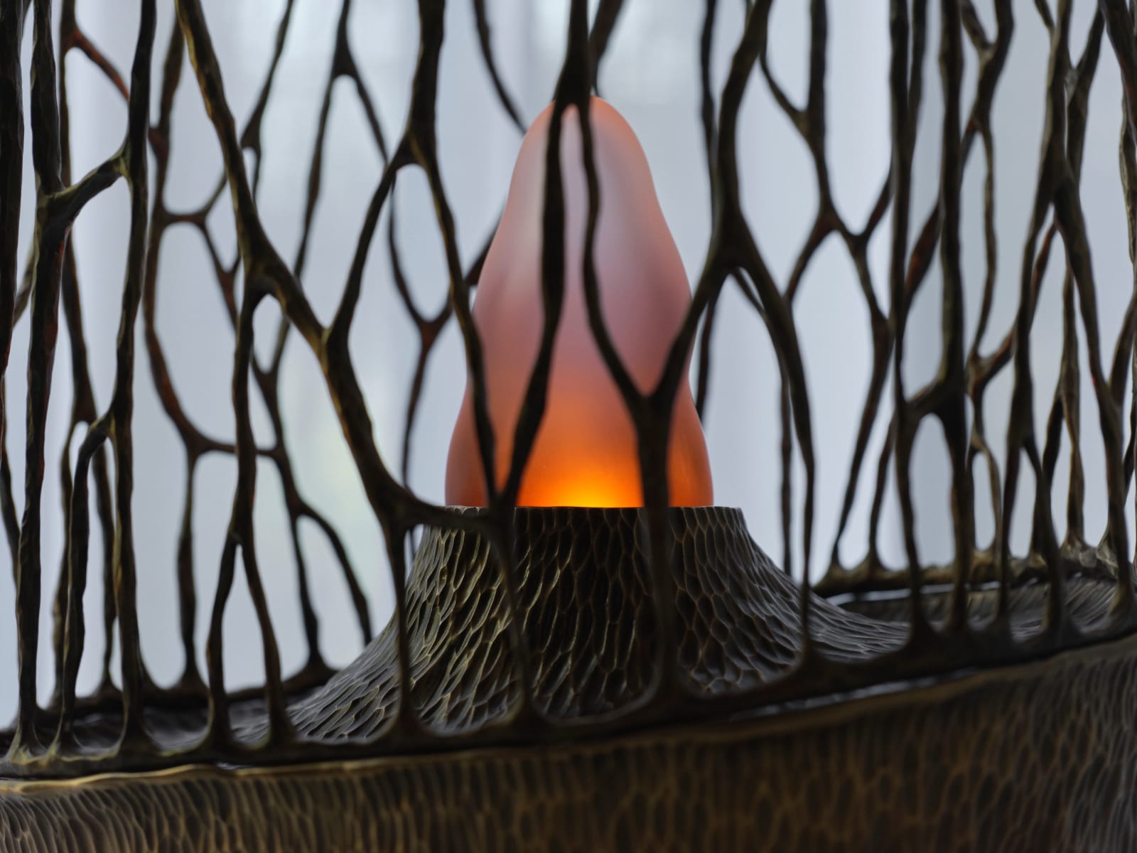 Julian Watts, Web Lamp, 2025