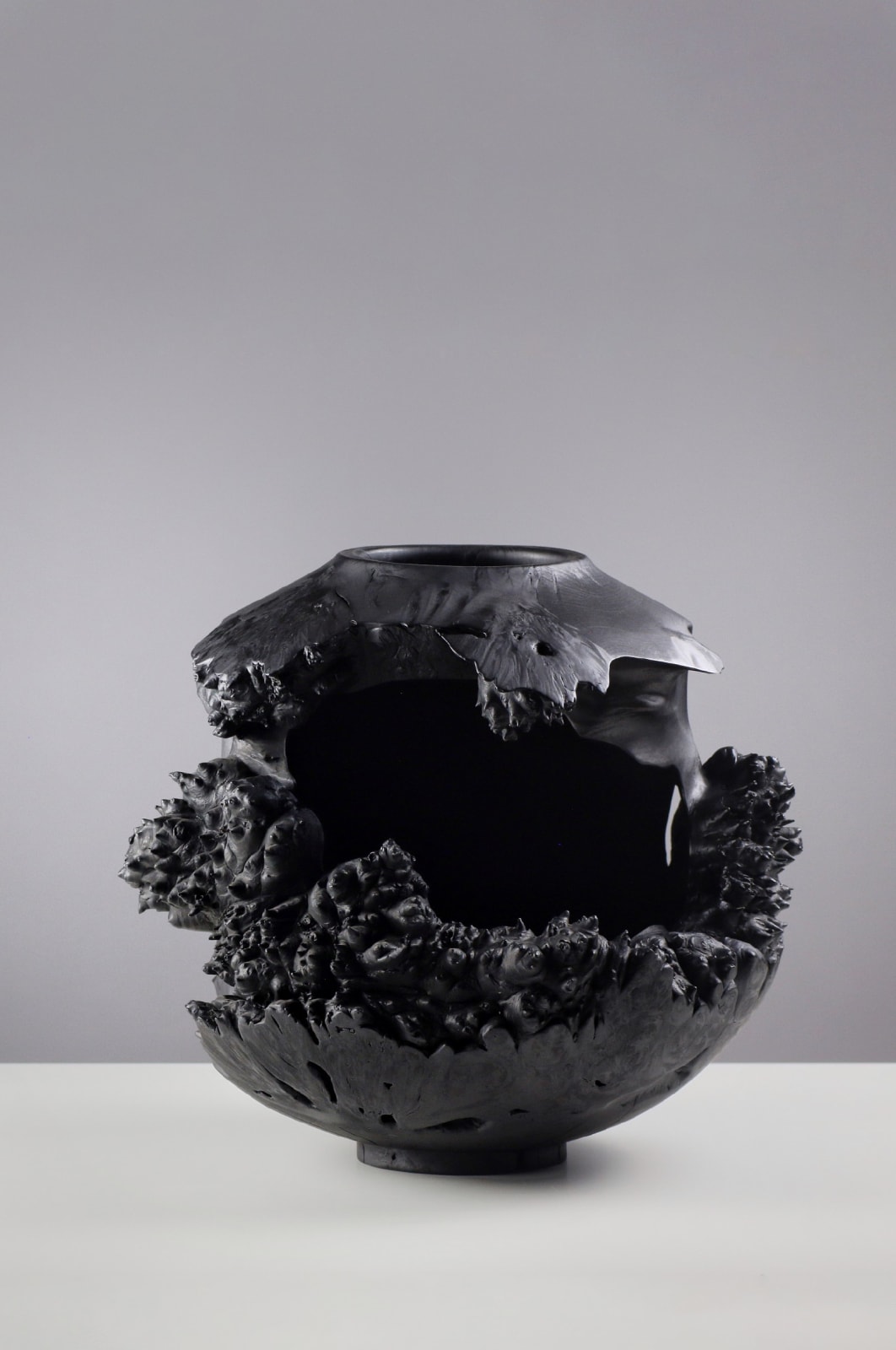 Eleanor Lakelin, Jar #7, 2024
