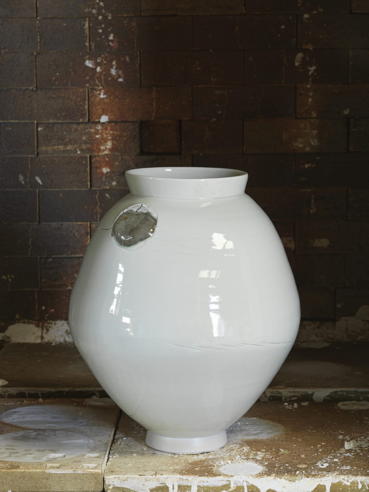 Adam Buick, Inclusion Jar 11, 2022