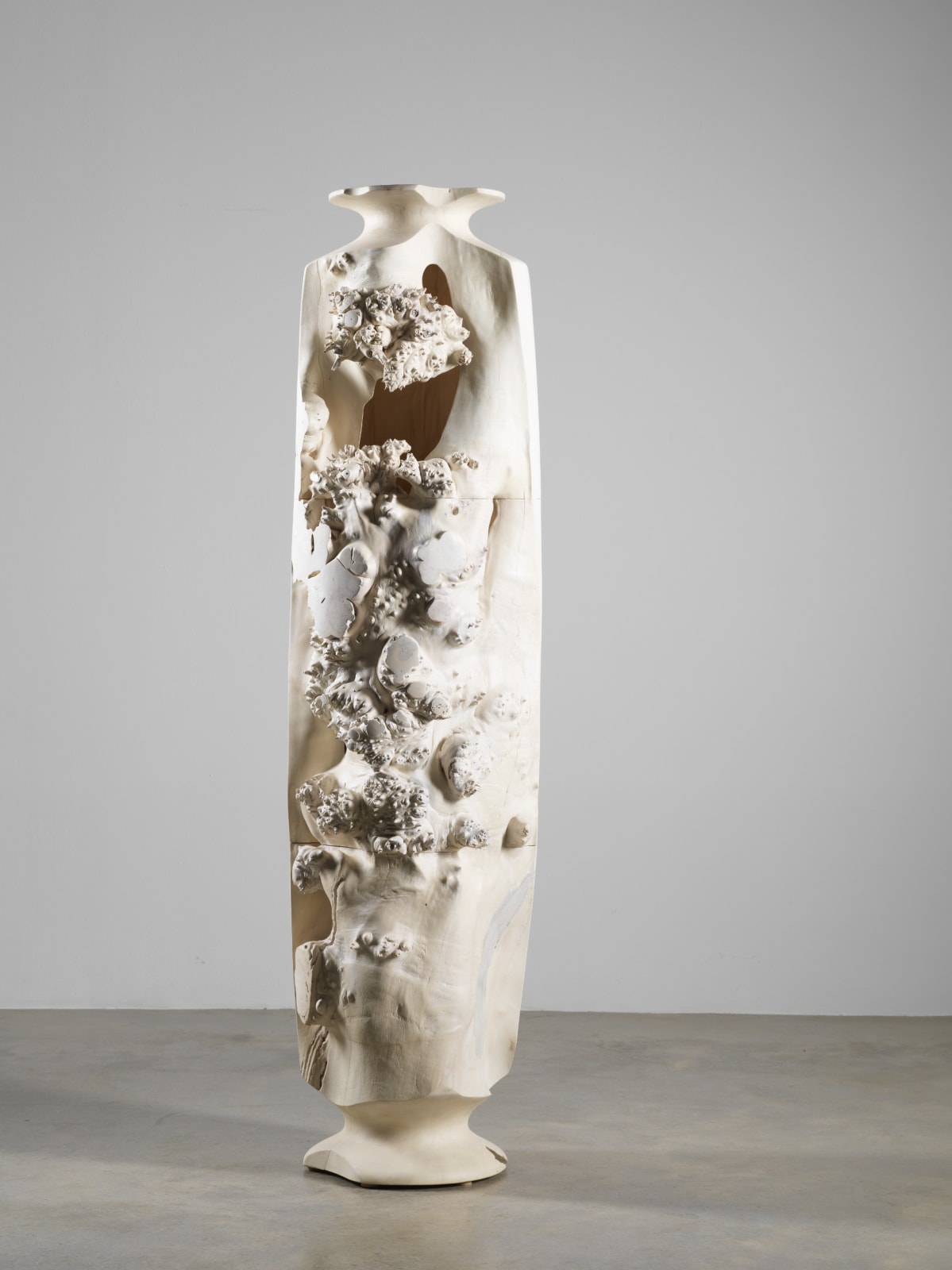 Eleanor Lakelin, Column Vessel III/22 , 2022