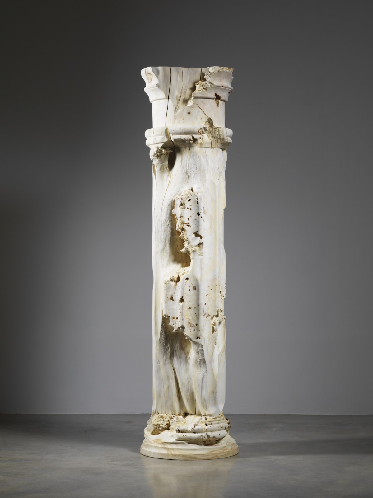 Eleanor Lakelin, Column Series: Pillar I, 2021