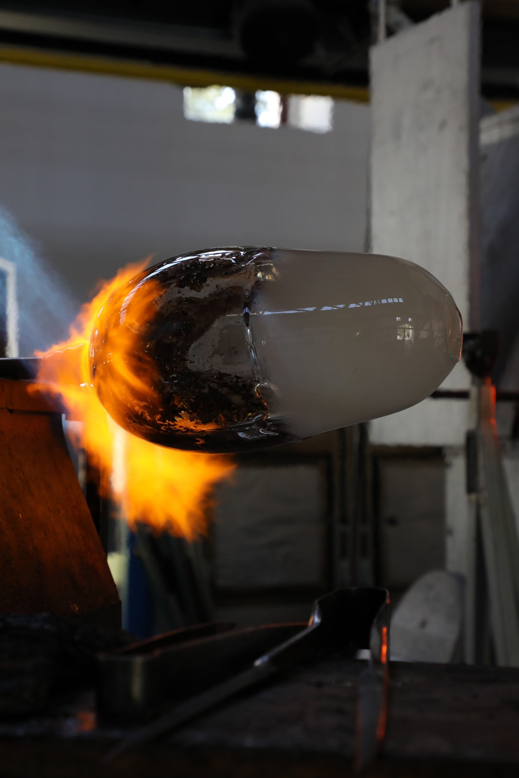 Marcin Rusak, Flower Infused Vessel 04, 2018