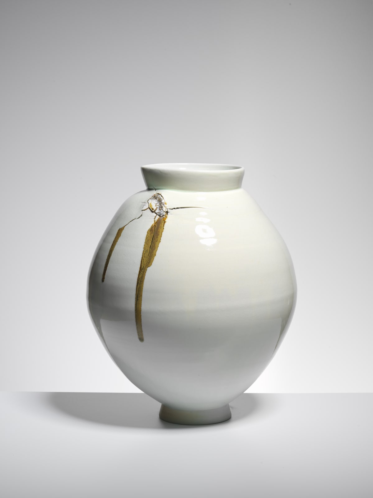 Adam Buick, Inclusion Jar 8, 2022